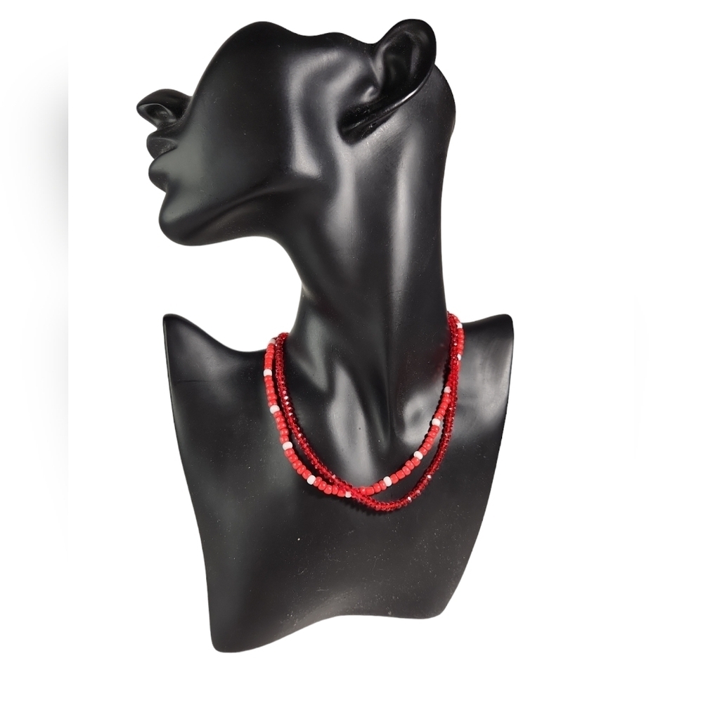 LA Hearts Red Beaded Necklace Set